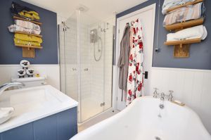 Photo 15- click for photo gallery